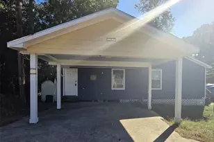 801 Queenswood, Montgomery, TX 77316 - Photo 1