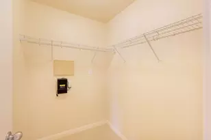 29235 Legends Hill Dr, Spring, TX 77386 - Photo 12