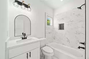 4562 Teton St, Houston, TX 77051 - Photo 22