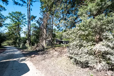 1271 County Road 443, Dayton, TX 77535 - Photo 34