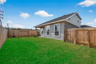 3310 Rolling River Dr, Baytown, TX 77521 - Photo 38