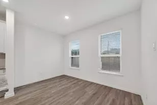 3310 Rolling River Dr, Baytown, TX 77521 - Photo 16