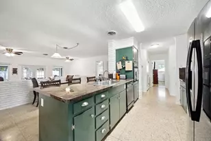 3224 Patricia Ln, Pearland, TX 77581 - Photo 10