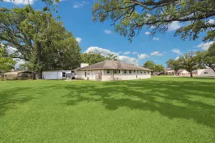 3224 Patricia Ln, Pearland, TX 77581 - Photo 2