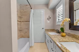 3725 Autumn Ln, Baytown, TX 77521 - Photo 22