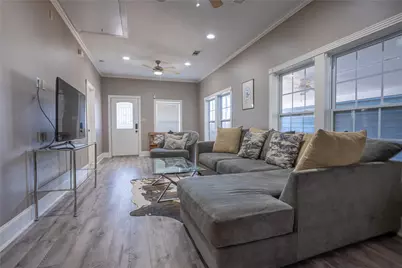 802 Enid Street, Houston, TX 77009 - Photo 4