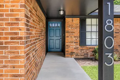 1803 S Park Street, Brenham, TX 77833 - Photo 6
