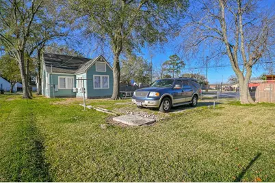 6401 Stratton Street, Houston, TX 77023 - Photo 24