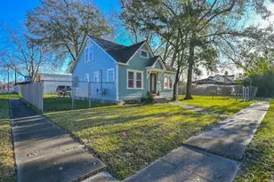 6401 Stratton St, Houston, TX 77023 - Photo 2