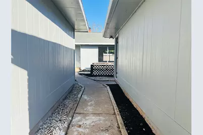 13114 Benford Drive, Houston, TX 77099 - Photo 2