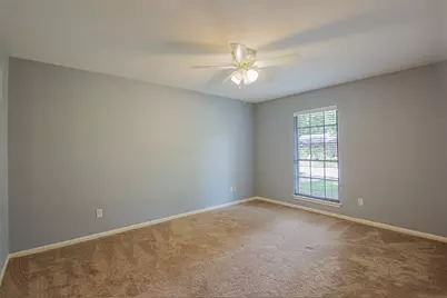 9710 Springmont, Houston, TX 77080 - Photo 8