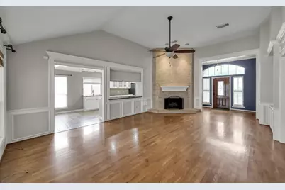 16135 Ridge Park Drive, Houston, TX 77095 - Photo 10