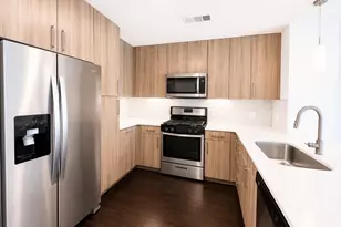 3120 Smith St, Houston, TX 77006 - Photo 2