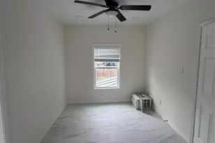 4518 New Orleans St, Houston, TX 77020 - Photo 8