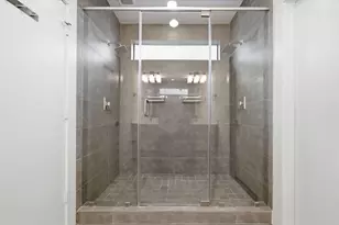 1215 Summer St, Houston, TX 77007 - Photo 18