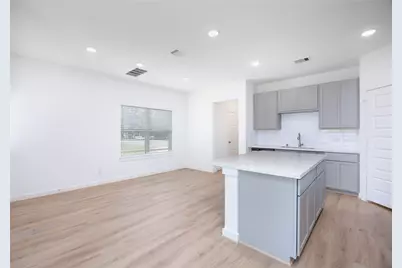 1964 Longmire Villas Ct Court, Conroe, TX 77304 - Photo 6
