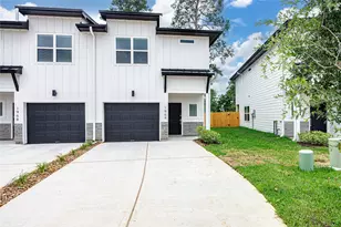 1964 Longmire Villas Ct Ct, Conroe, TX 77304 - Photo 2