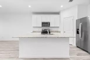 1346 Isola Bella Dr, Richmond, TX 77406 - Photo 8