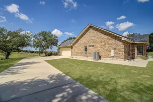 108 Deer Ridge Dr, La Vernia, TX 78121 - Photo 6