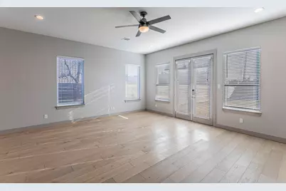 5714 Kemp Street, Houston, TX 77023 - Photo 2