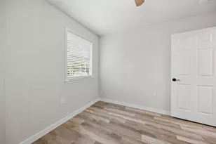 9481 Lake Forest Cir, Brenham, TX 77833 - Photo 22