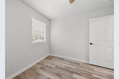 9481 Lake Forest Circle, Brenham, TX 77833 - Photo 18