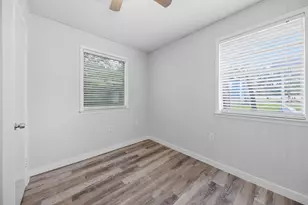 9481 Lake Forest Cir, Brenham, TX 77833 - Photo 20