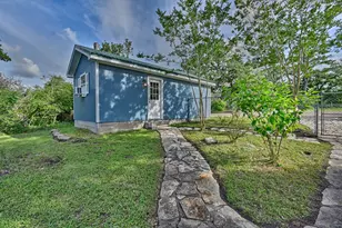 9481 Lake Forest Cir, Brenham, TX 77833 - Photo 24