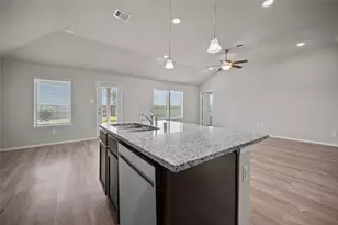 7730 Squall Ln, Baytown, TX 77523 - Photo 2