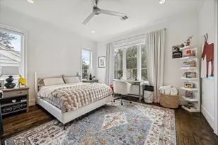 2501 Yupon St, Houston, TX 77006 - Photo 32