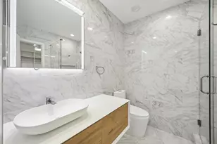 6306 Pineshade Ln, Houston, TX 77008 - Photo 28