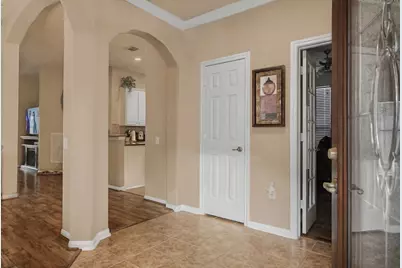 46 S Dylanshire Circle, Conroe, TX 77384 - Photo 6