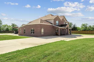 886 Zilss Rd, La Grange, TX 78945 - Photo 4