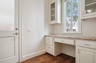 5022 Tangle Ln, Houston, TX 77056 - Photo 18