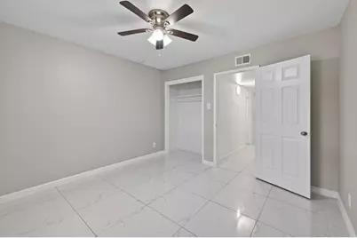 10600 S Post Oak Road #101, Houston, TX 77035 - Photo 20