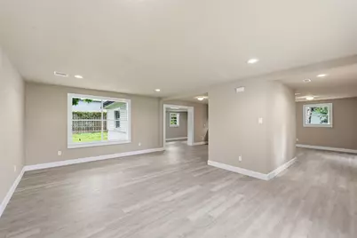 3930 Hartel Street, Beaumont, TX 77705 - Photo 4