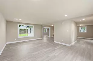 3930 Hartel St, Beaumont, TX 77705 - Photo 4
