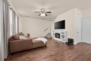 2318 Perkins Crossing Dr, Conroe, TX 77304 - Photo 6