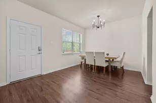 2318 Perkins Crossing Dr, Conroe, TX 77304 - Photo 4