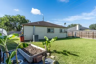 16210 Ridgegreen Dr, Houston, TX 77082 - Photo 26