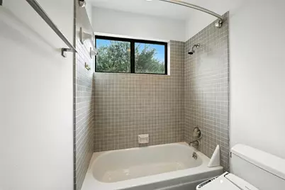 2019 McClendon Street, Houston, TX 77030 - Photo 34