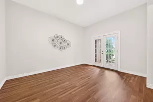 7402 Heron Lakes Dr, Houston, TX 77064 - Photo 10
