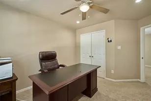 18 Glade Bank Pl, The Woodlands, TX 77382 - Photo 34