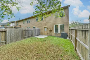 12947 Iris Garden Ln, Houston, TX 77044 - Photo 34