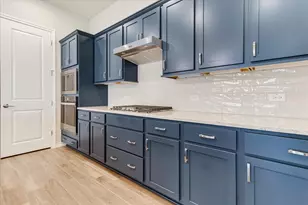128 Stewart Dr, San Marcos, TX 78666 - Photo 6