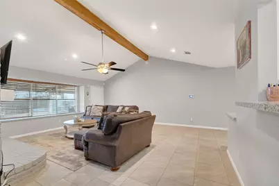 17115 Bougainvilla Lane, Friendswood, TX 77546 - Photo 10