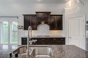 13937 Naples Park Ct, Pearland, TX 77584 - Photo 16