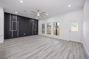 7815 Ethel St, Houston, TX 77028 - Photo 10