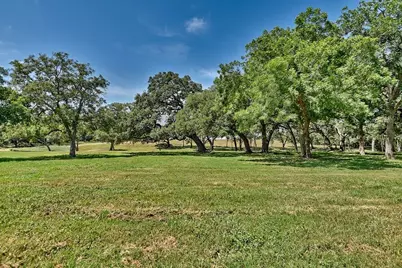 2021 Fm 2144, Weimar, TX 78962 - Photo 2