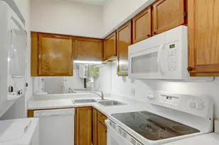 8055 Cambridge St, Houston, TX 77054 - Photo 1